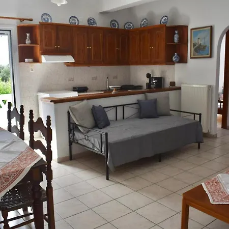 Nyaraló Pantazi House